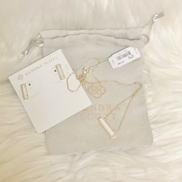 Kendra Scott Jewelry - Leanor Gold Bar Drusy Pendant Necklace Earring Set